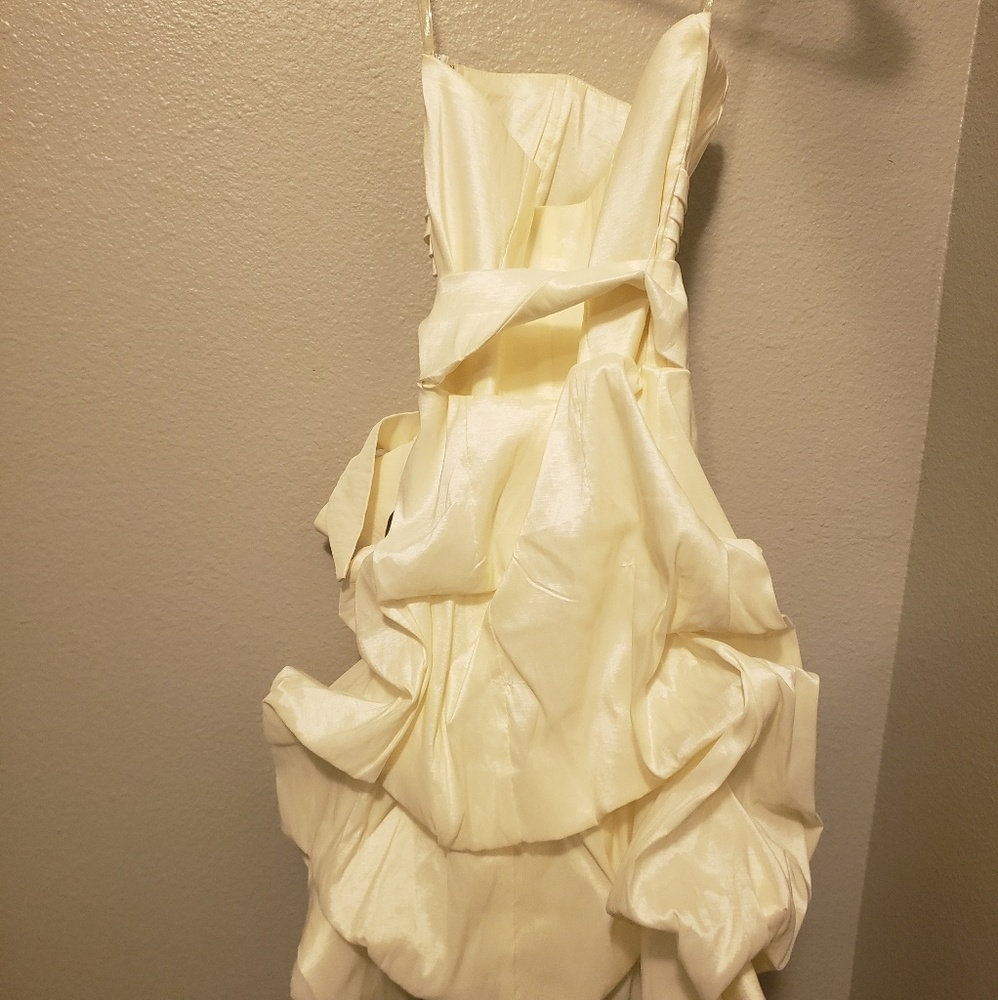 White strapless tutu dress